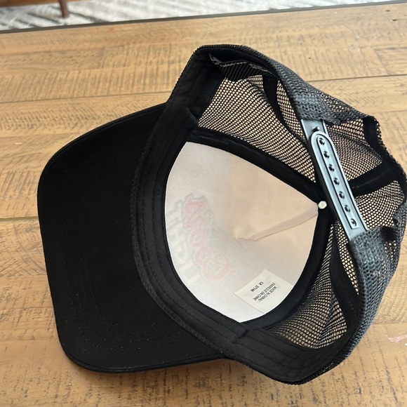 Coors Light Cold Filtered MeshBack Hat - Picture 6 of 7